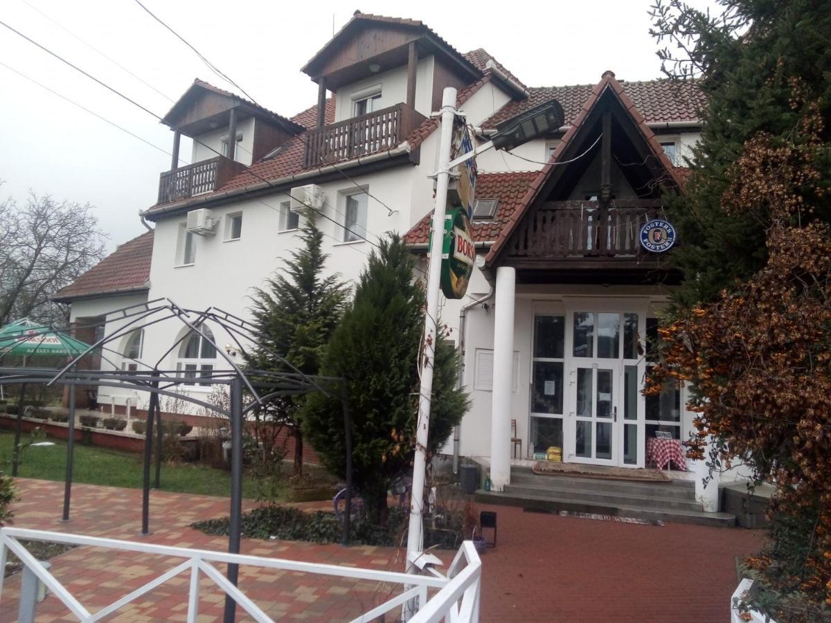 Alabástrom Panzió és Étterem Bogács Exterior foto