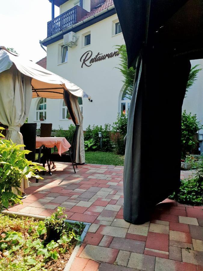 Alabástrom Panzió és Étterem Bogács Exterior foto